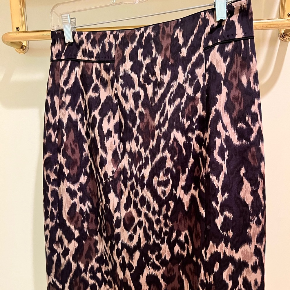Elie Tahari Pencil Skirt